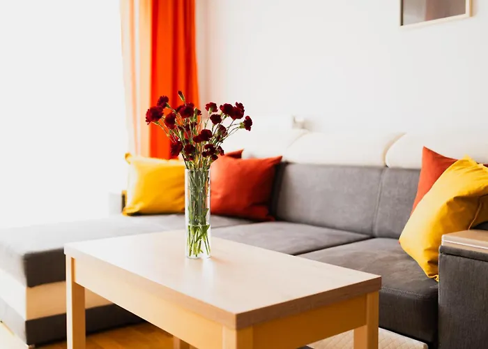 Center - 3 - Parking Place *