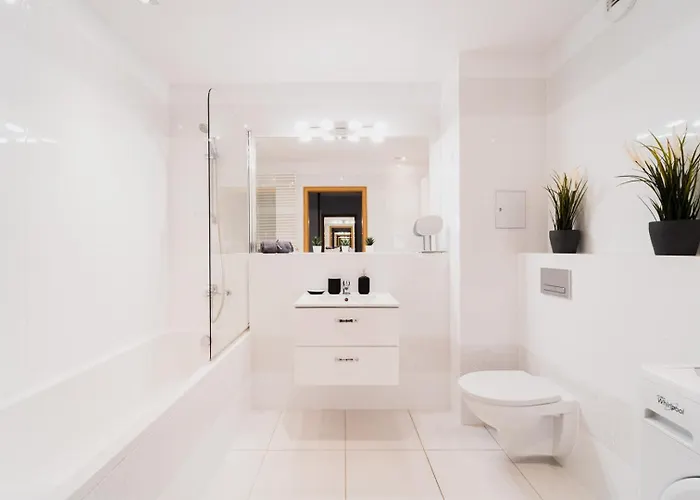 Center - 3 - Parking Place Vratislav